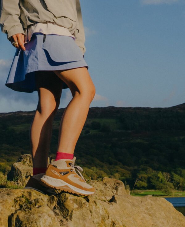 Women's Hightrail Waterproof Hiking Boot  |  Iceberg Green/Abbey Stone