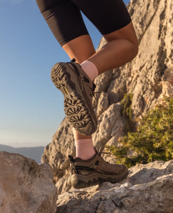 Women's Targhee IV Wide Waterproof Hiking Shoe  |  Alloy/Granite Green
